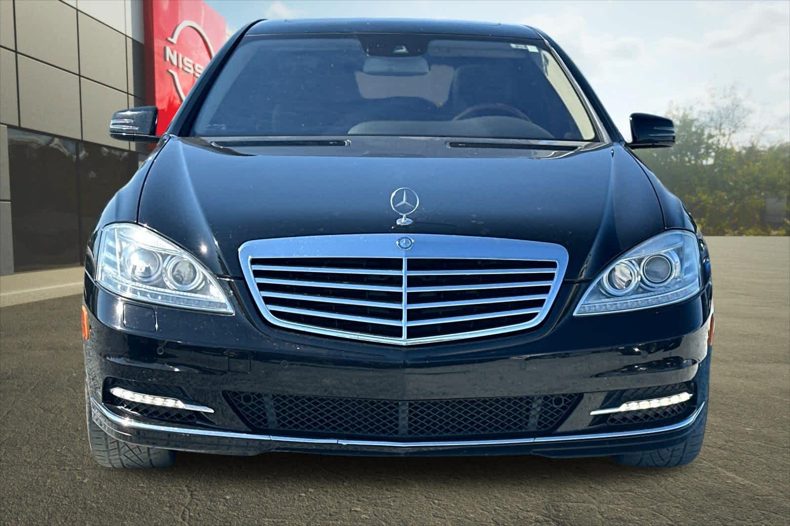 Thumbnail: 2012 Mercedes-Benz S-Class - 11