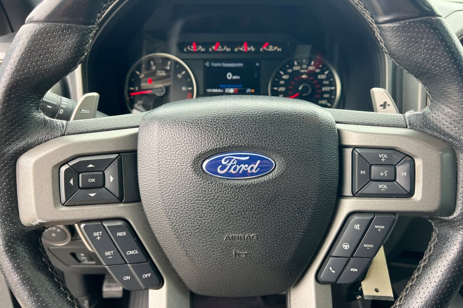 Thumbnail: 2017 Ford F-150 - 25