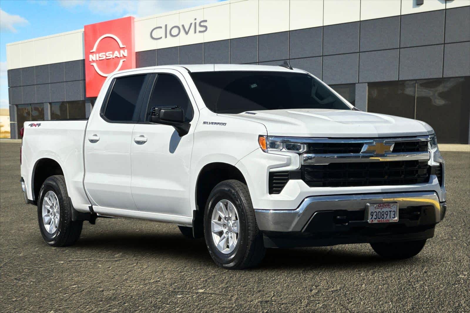 Thumbnail: 2023 Chevrolet Silverado 1500 - 10