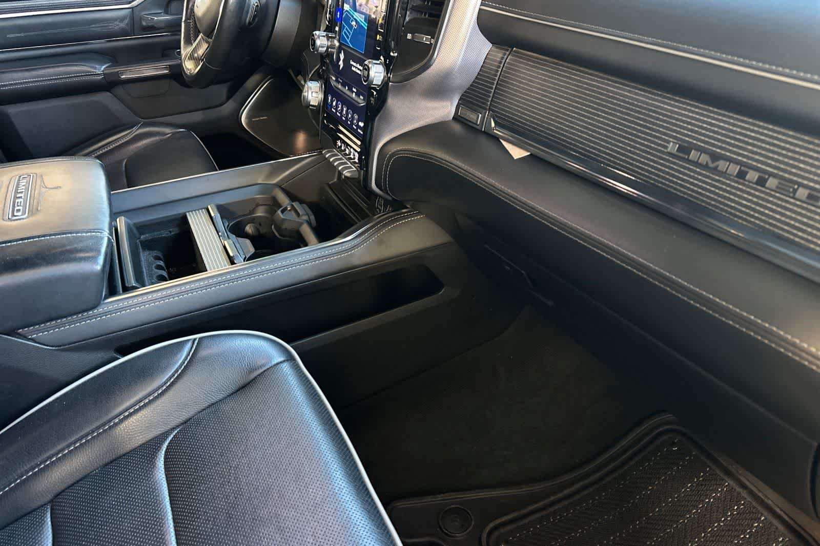Thumbnail: 2020 RAM 1500 - 17