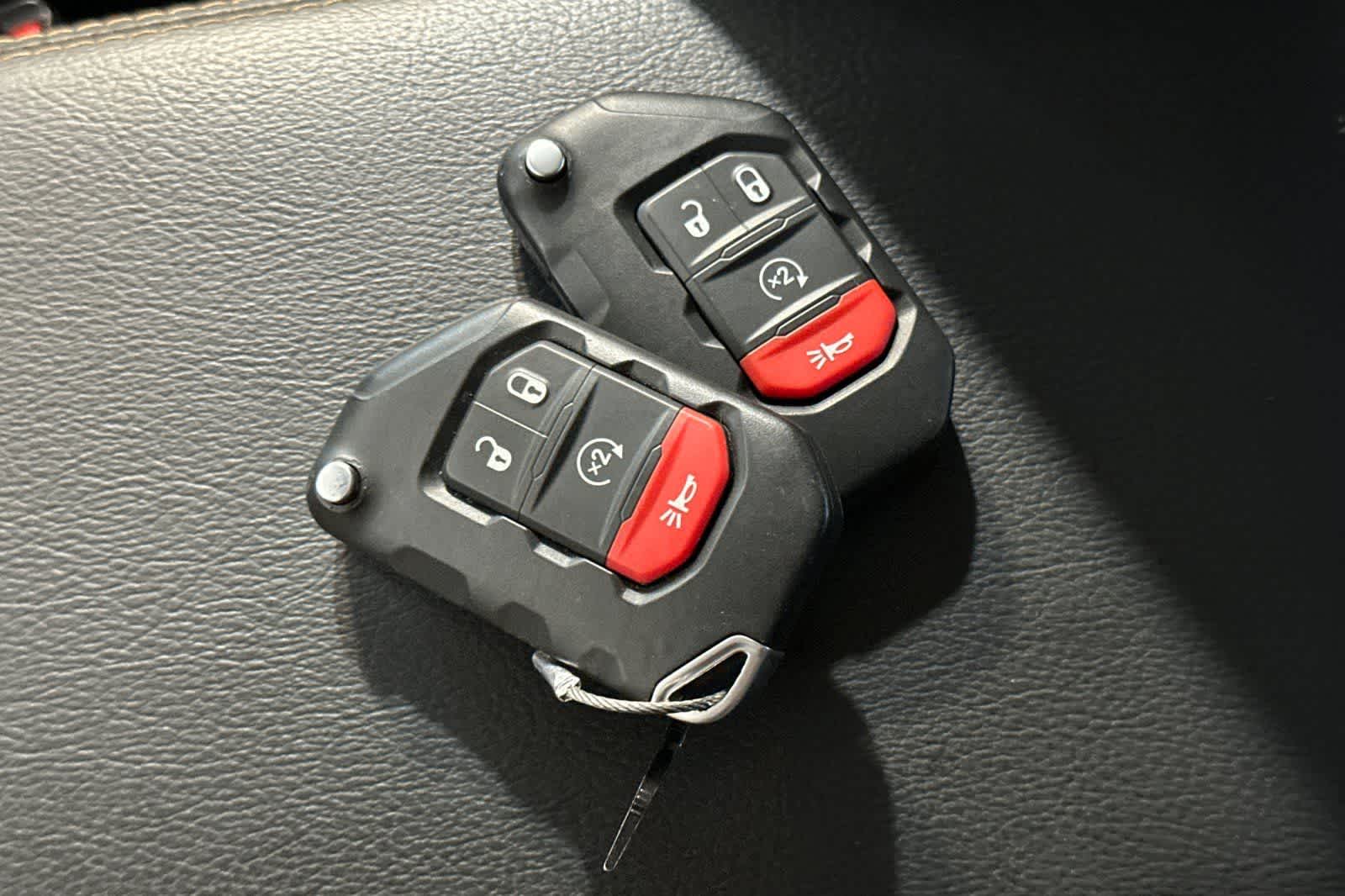 Thumbnail: 2025 Jeep Wrangler - 28