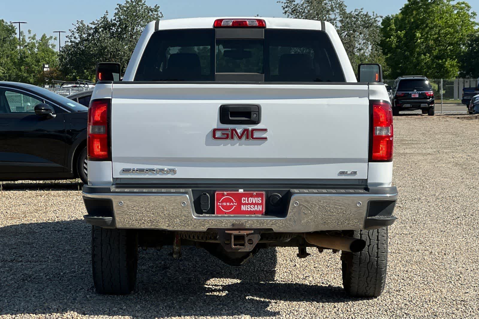 Thumbnail: 2016 GMC Sierra 2500 - 8