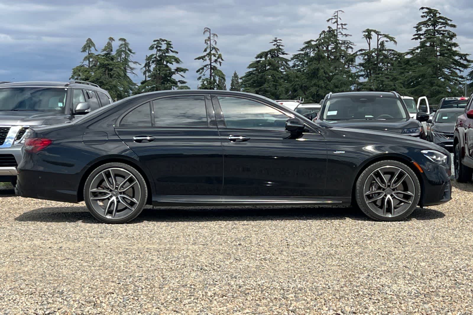 Thumbnail: 2022 Mercedes-Benz E-Class - 9