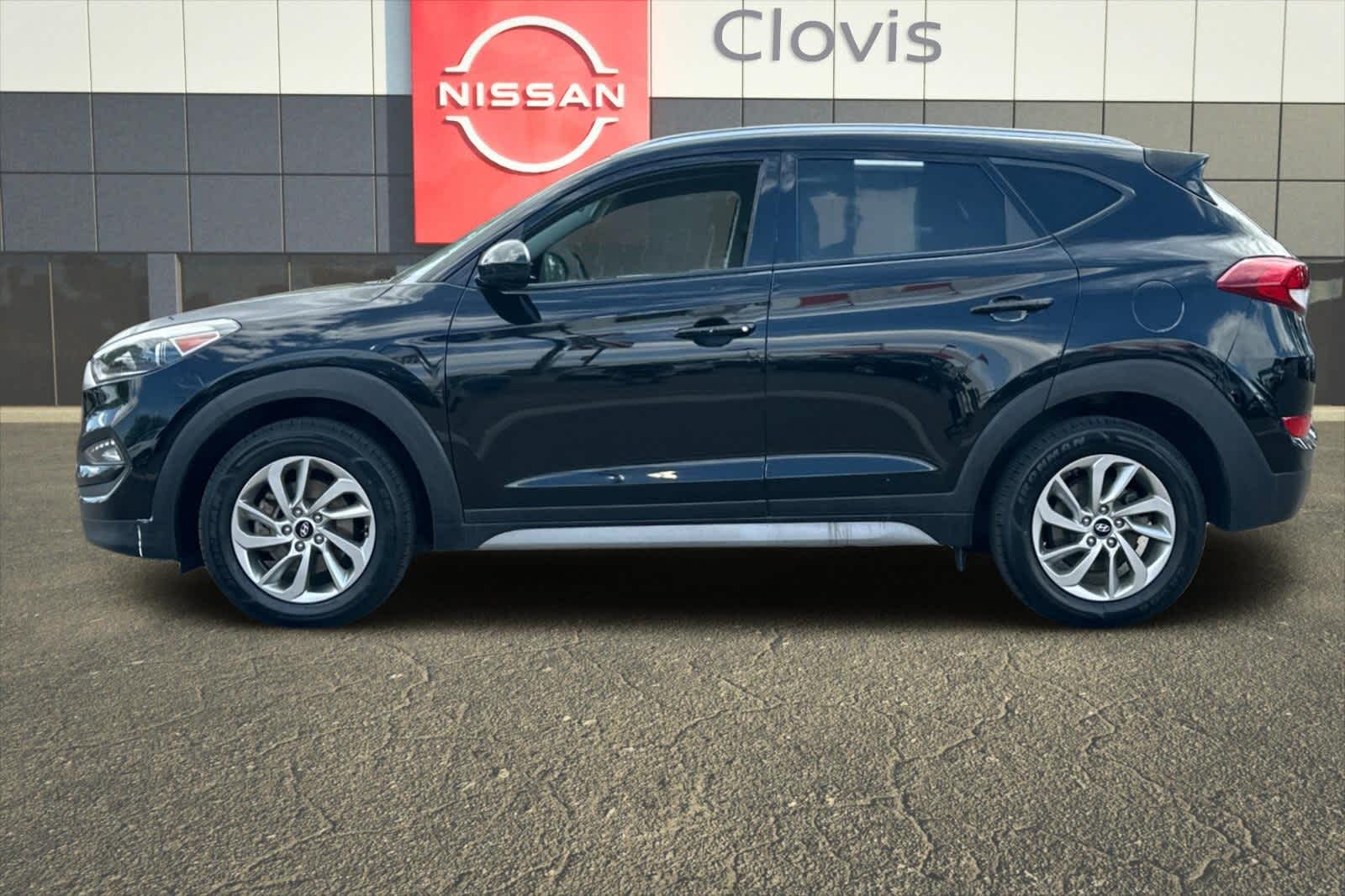Thumbnail: 2018 Hyundai Tucson - 6
