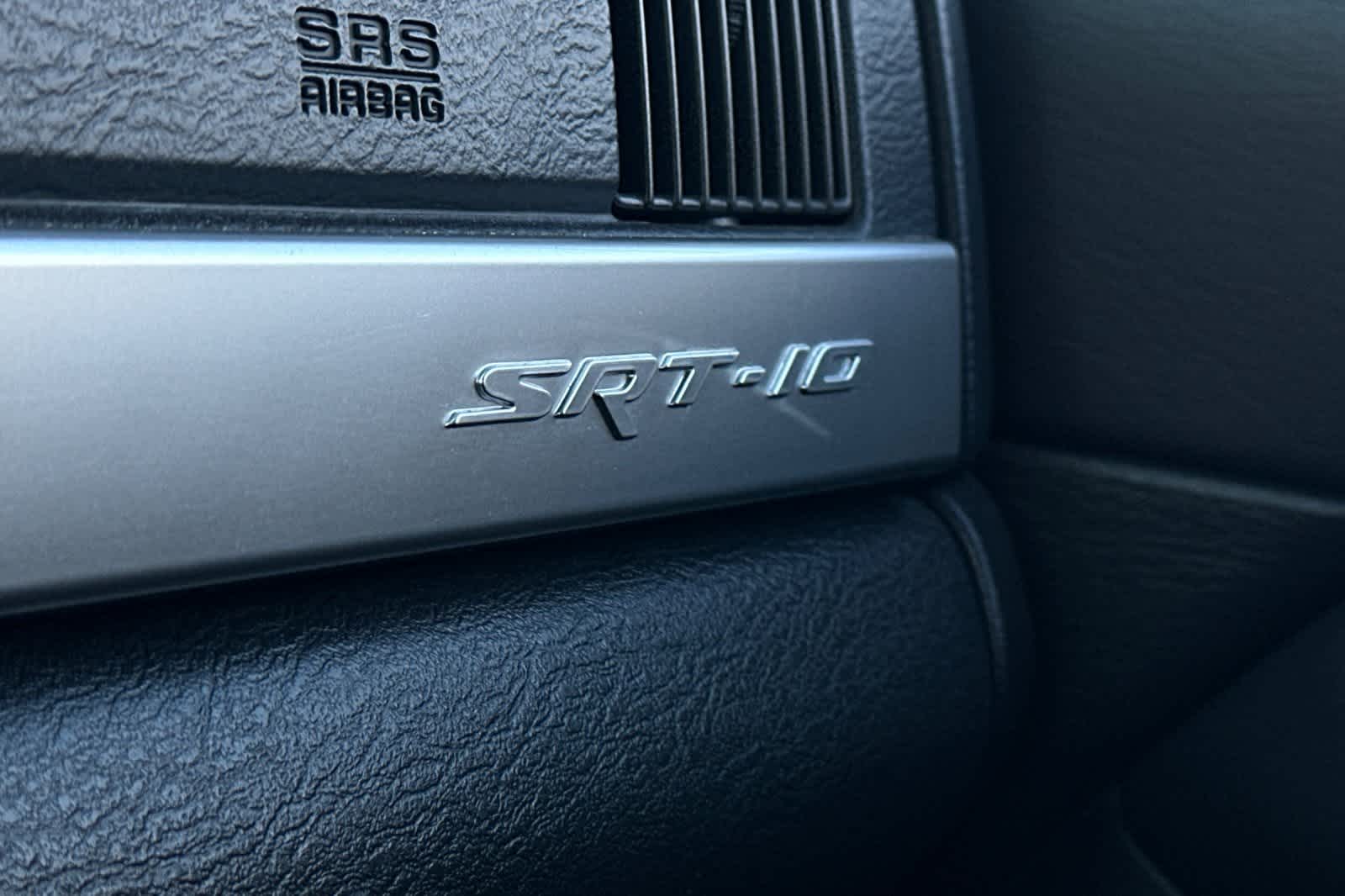 Thumbnail: 2004 Dodge Ram 1500 - 26