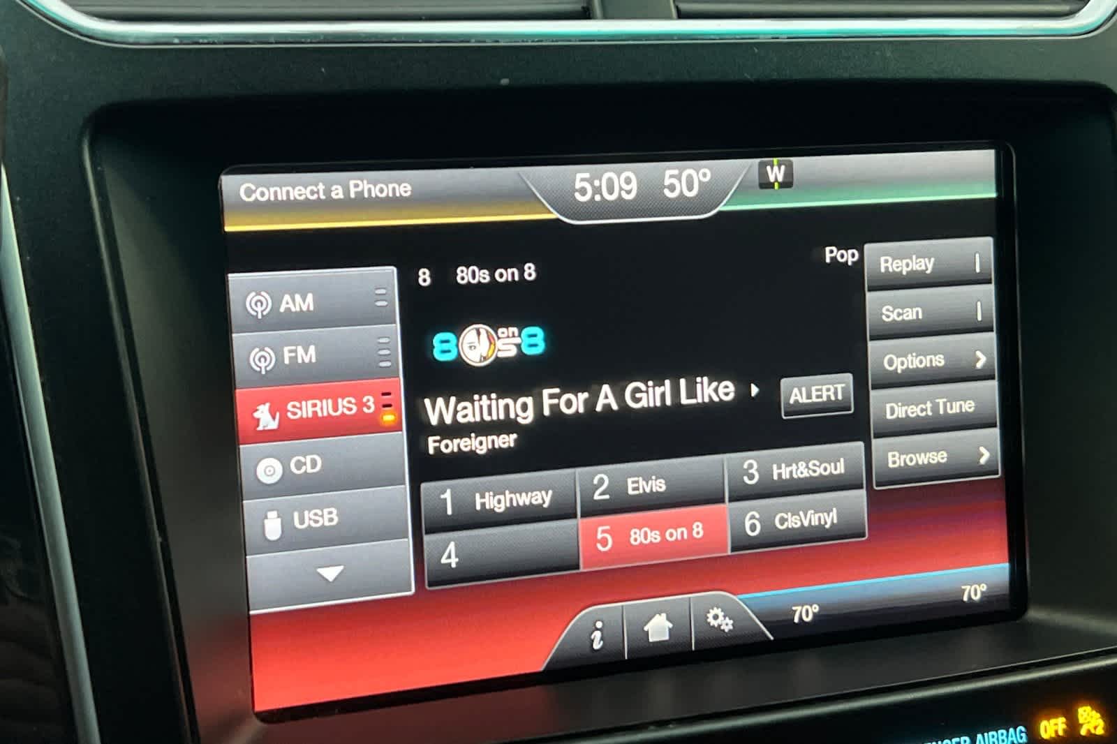 Thumbnail: 2016 Ford Explorer - 19