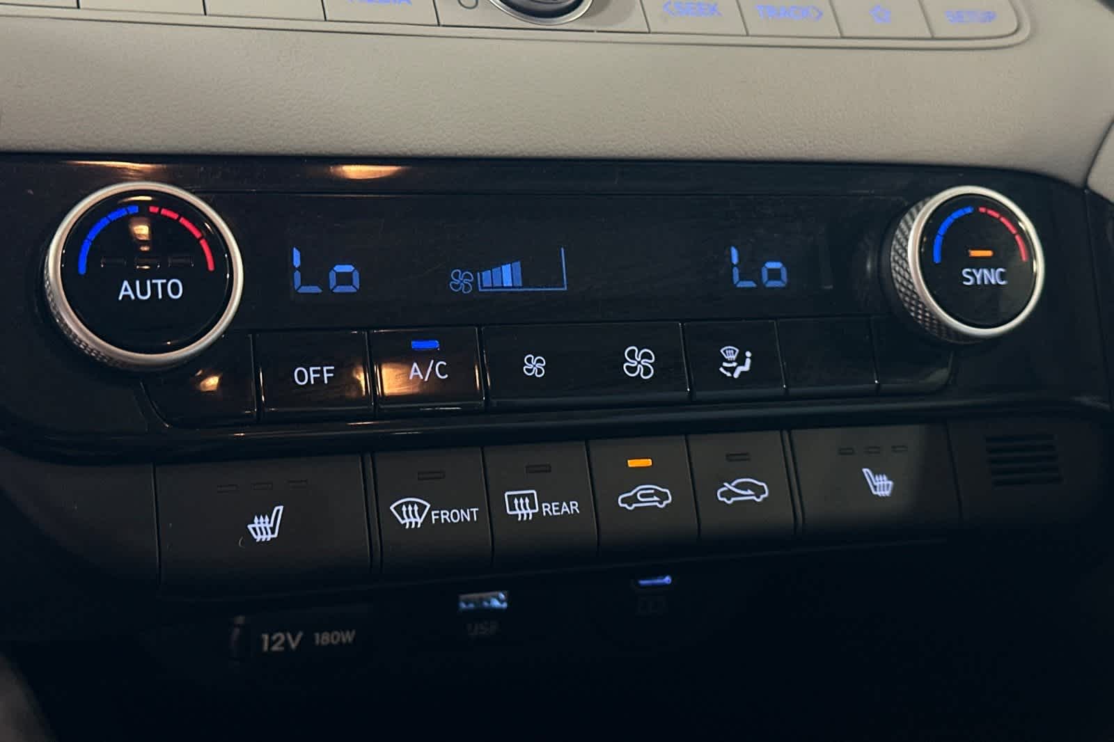 Thumbnail: 2024 Hyundai Elantra - 23