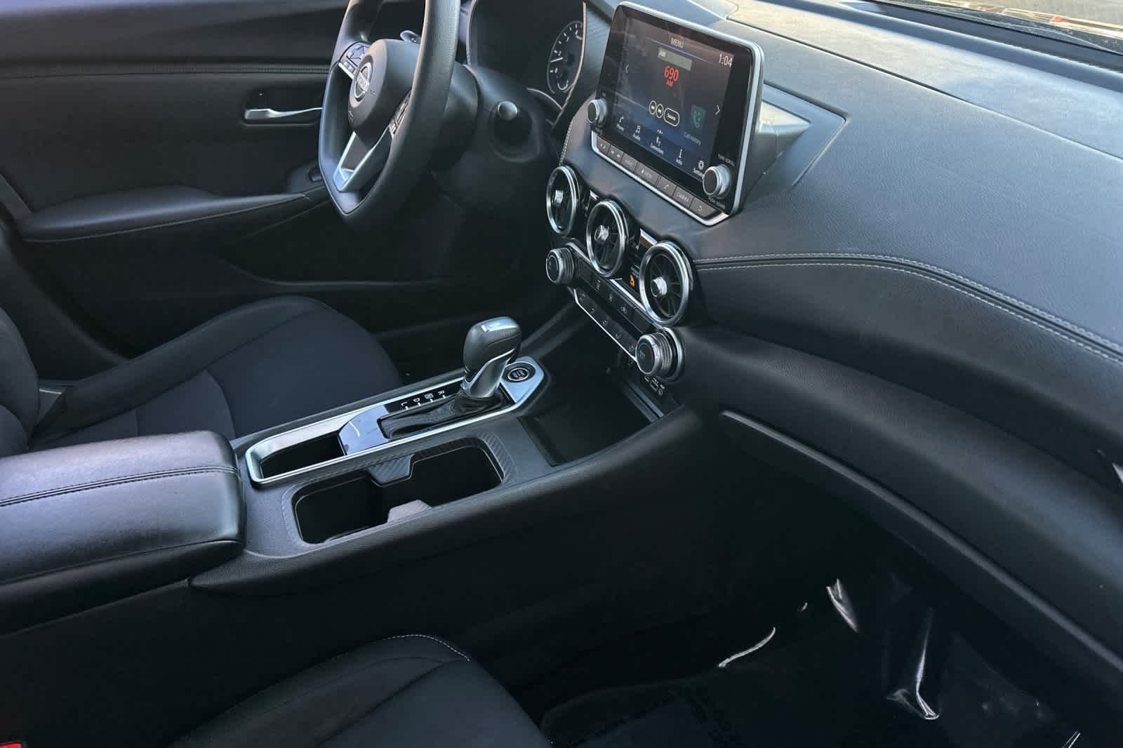 Thumbnail: 2024 Nissan Sentra - 18