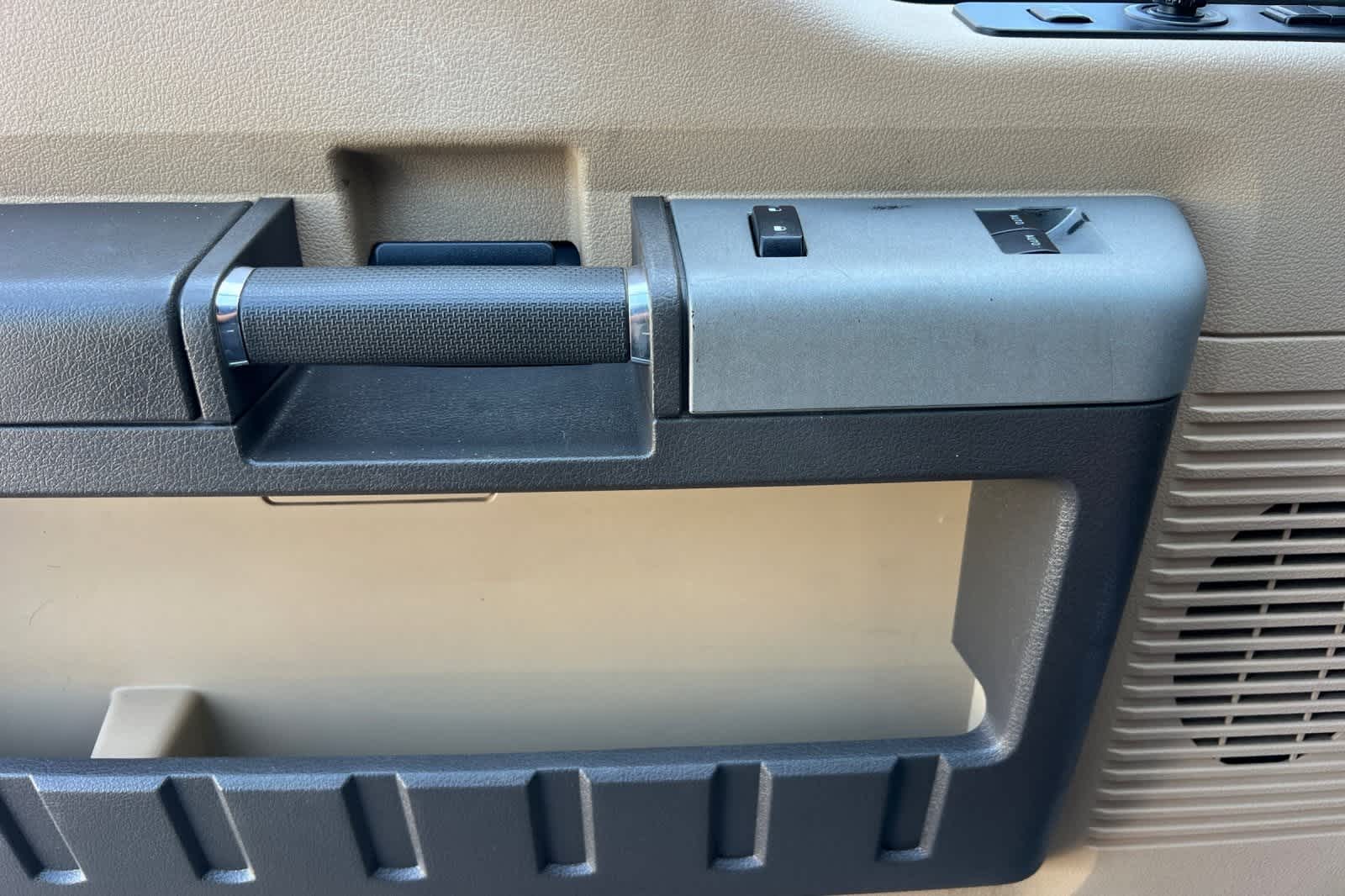 Thumbnail: 2013 Ford F-250 - 15