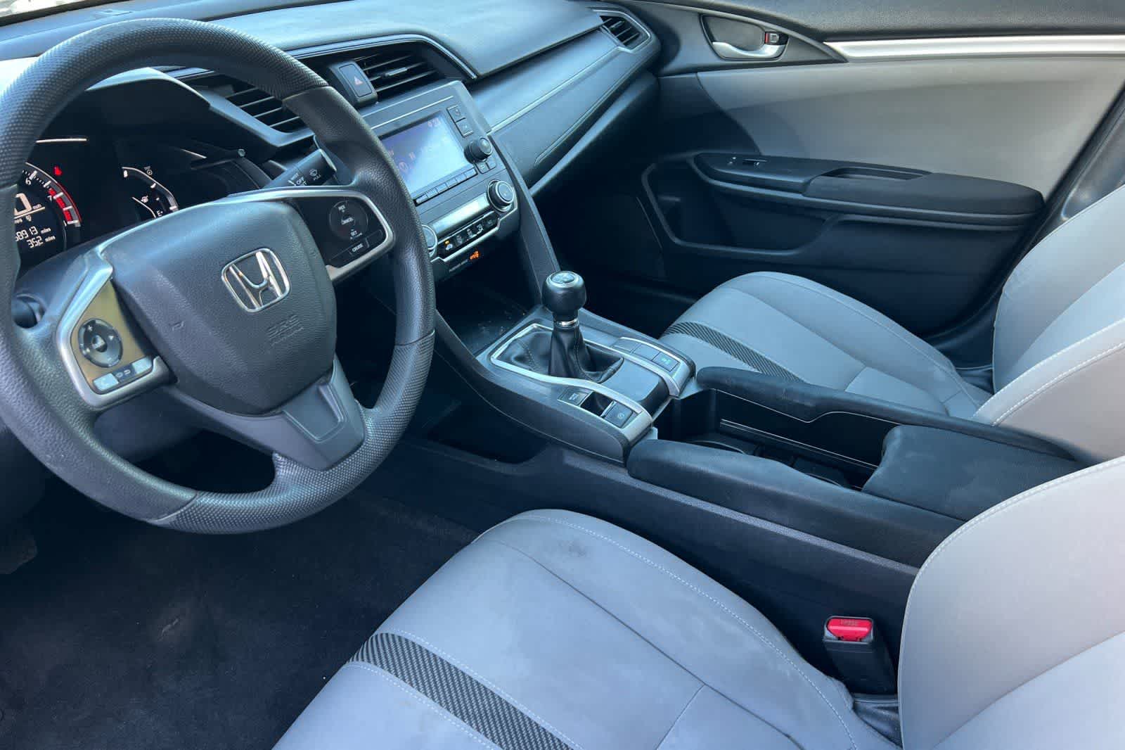 Thumbnail: 2016 Honda Civic - 14