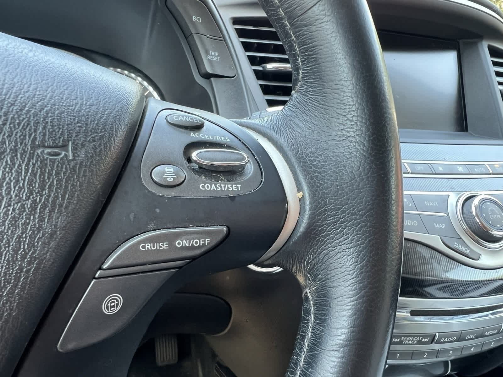2017 INFINITI QX60  19
