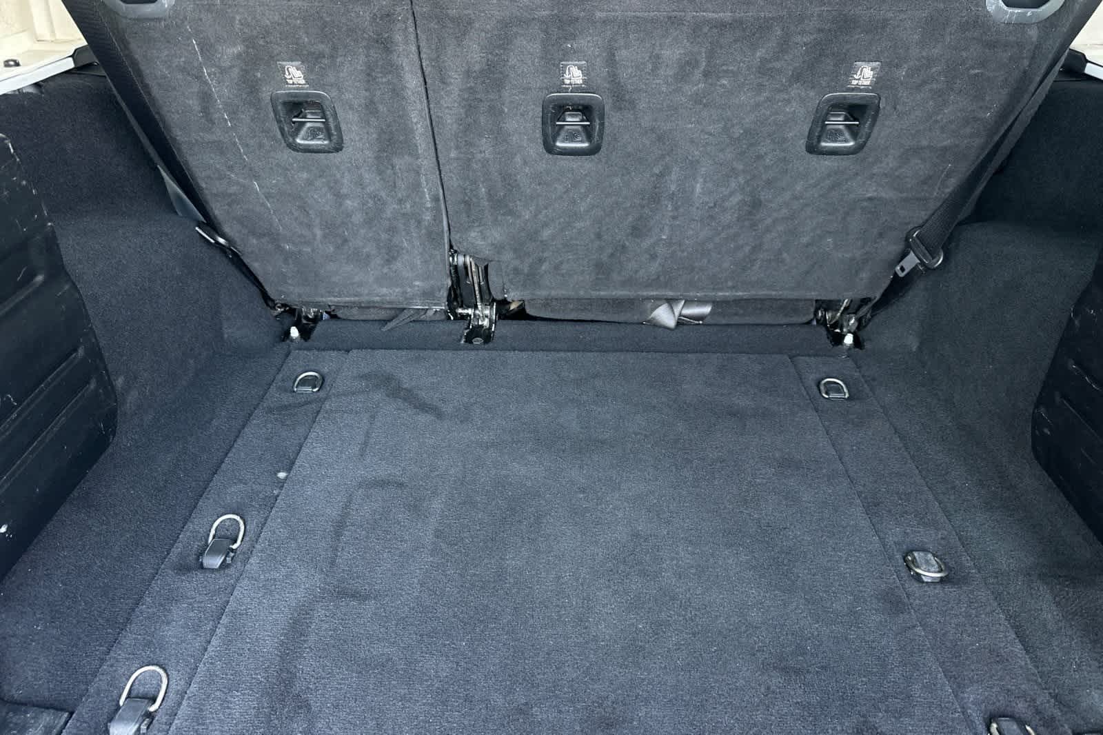 Thumbnail: 2018 Jeep Wrangler - 17