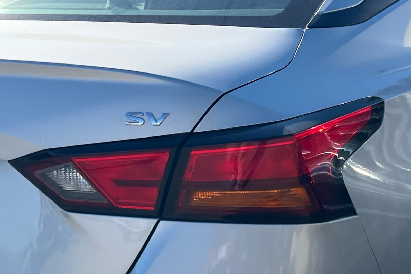 Thumbnail: 2022 Nissan Altima - 13