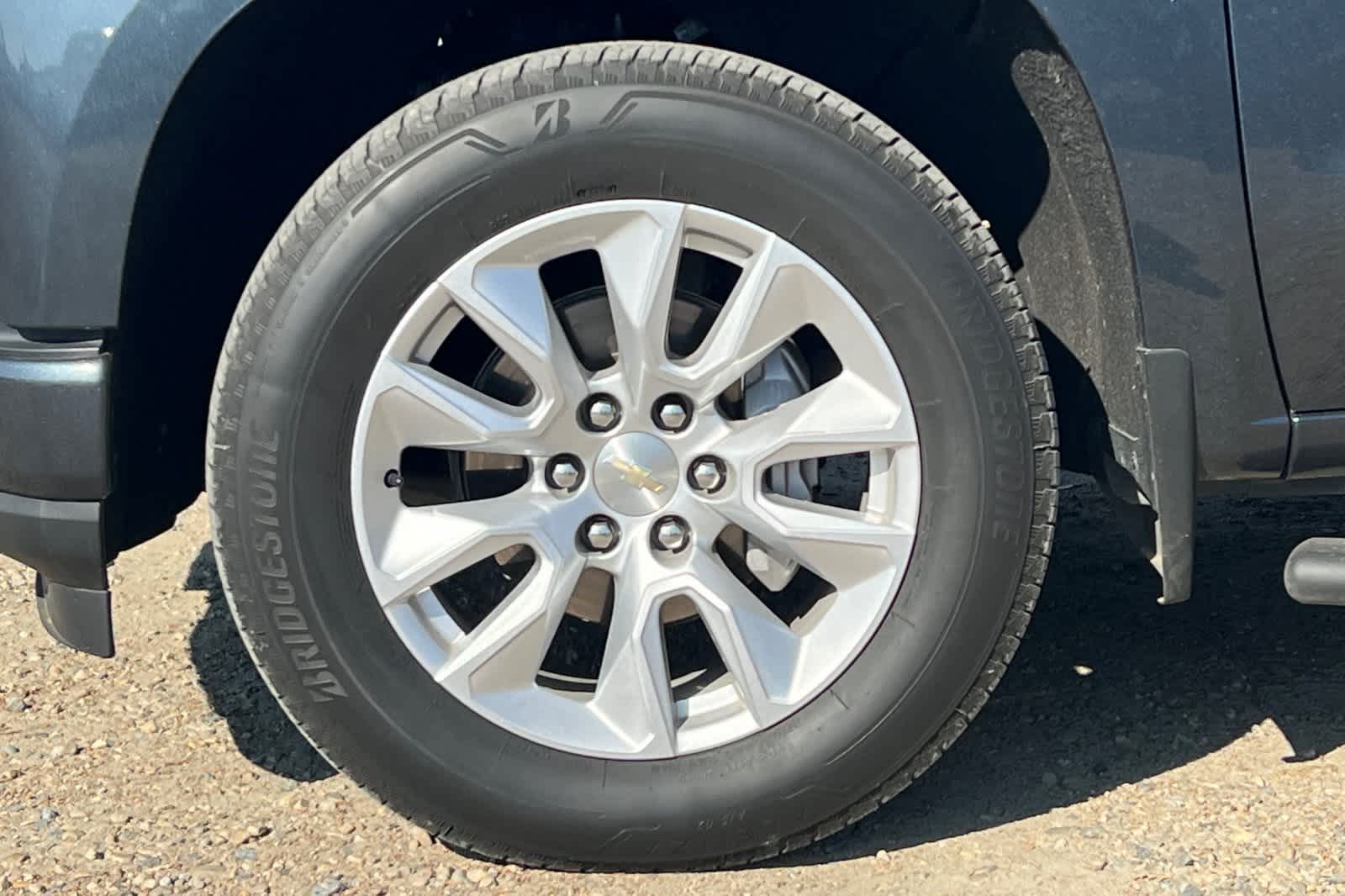 Thumbnail: 2021 Chevrolet Silverado 1500 - 12