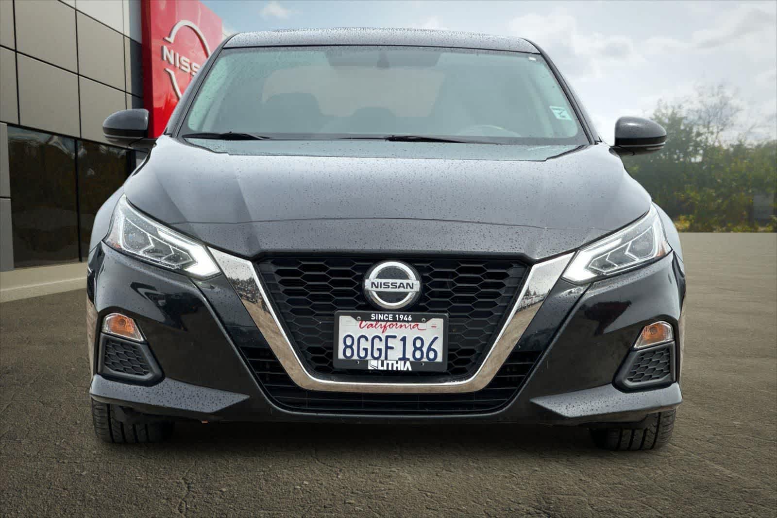 Thumbnail: 2019 Nissan Altima - 11