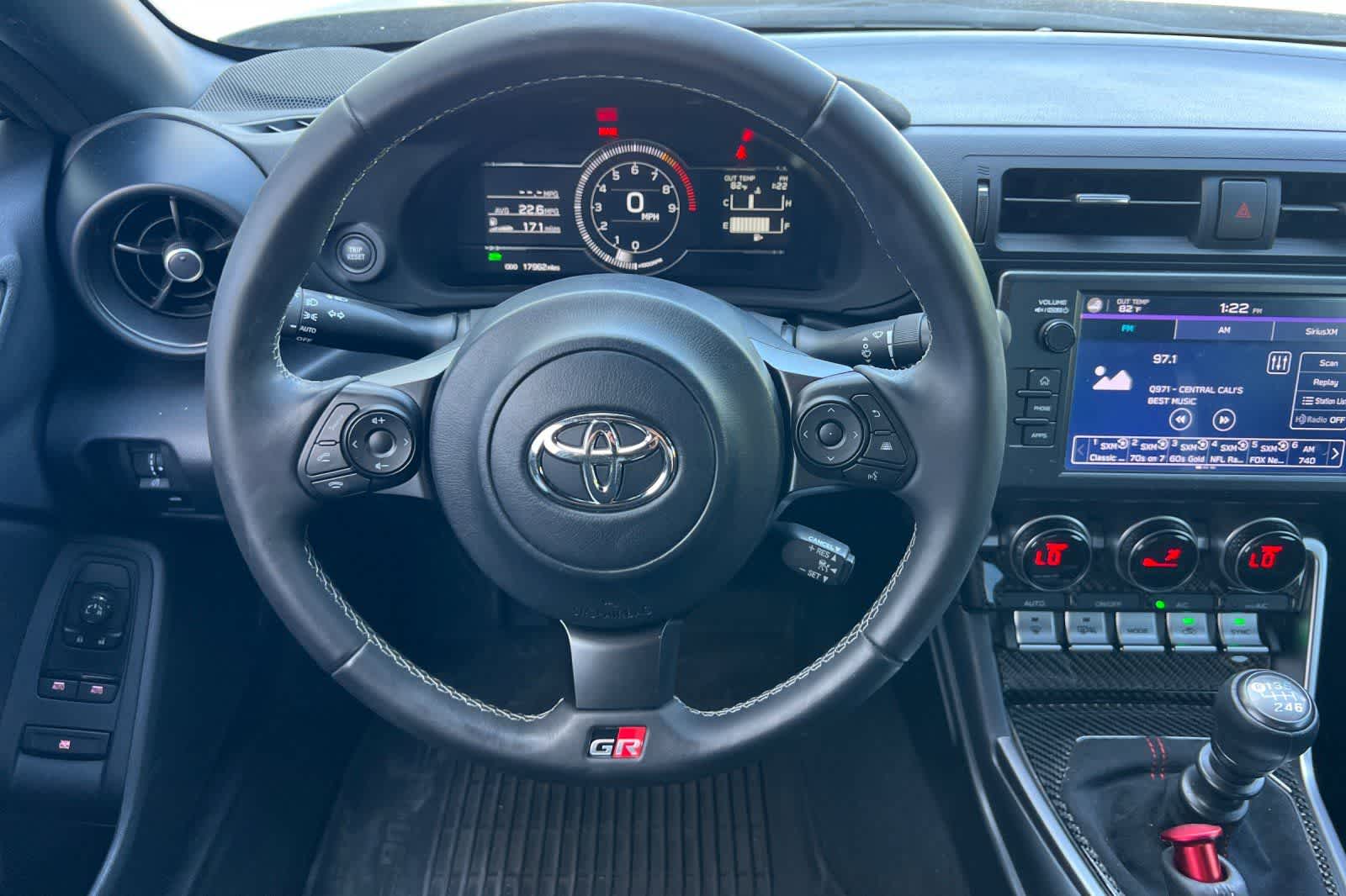 Thumbnail: 2024 Toyota GR86 - 16