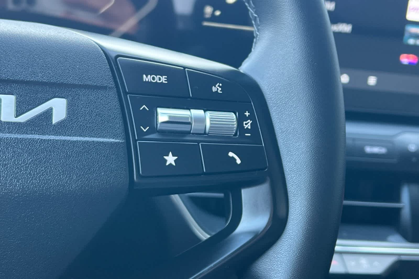 Thumbnail: 2025 Kia K4 - 28