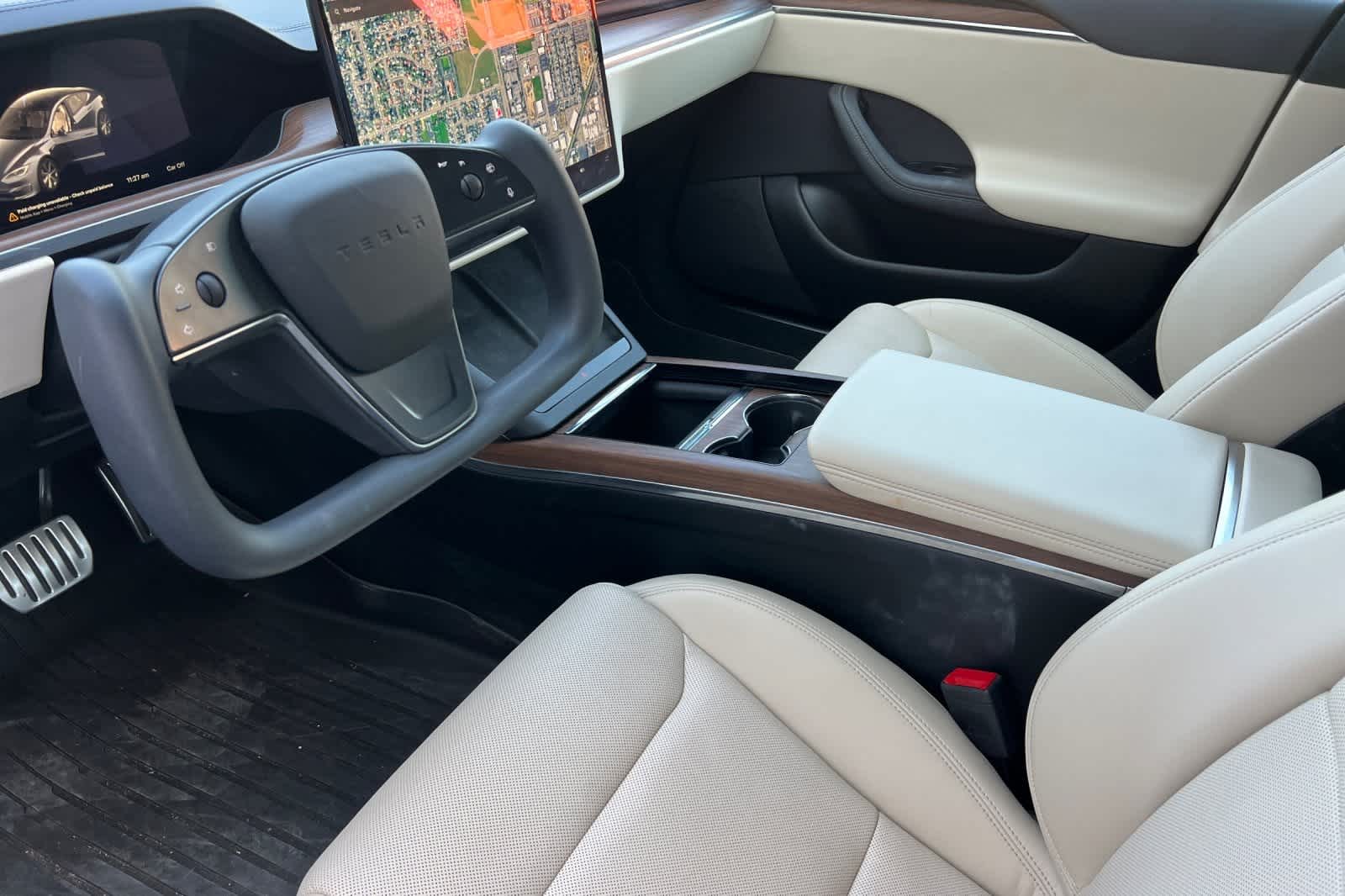 Thumbnail: 2022 Tesla Model S - 14