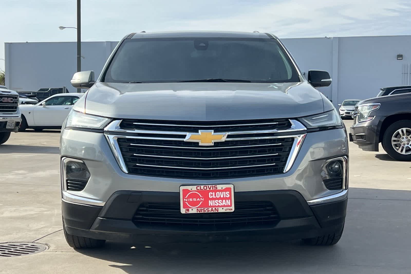 Thumbnail: 2023 Chevrolet Traverse - 11