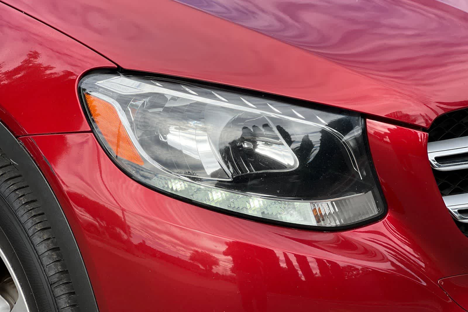 Thumbnail: 2018 Mercedes-Benz GLC - 34