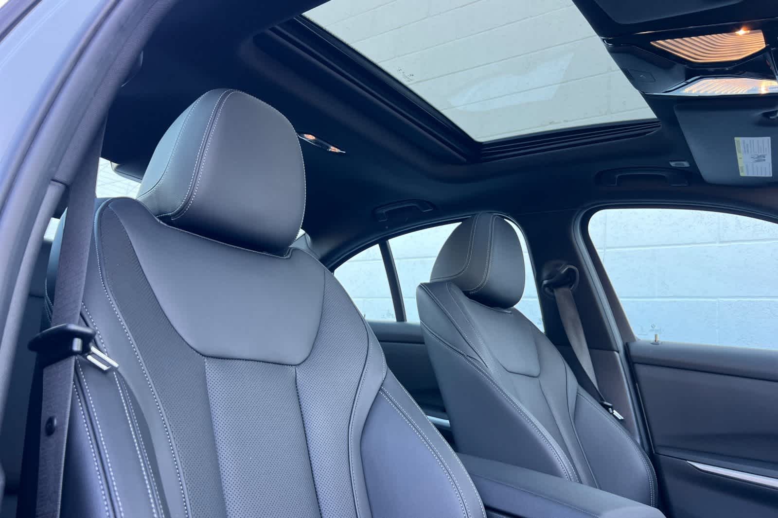 Thumbnail: 2023 BMW 3 Series - 17