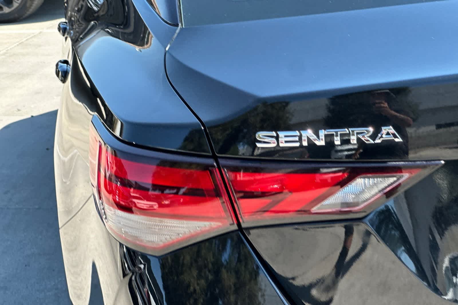 Thumbnail: 2023 Nissan Sentra - 13