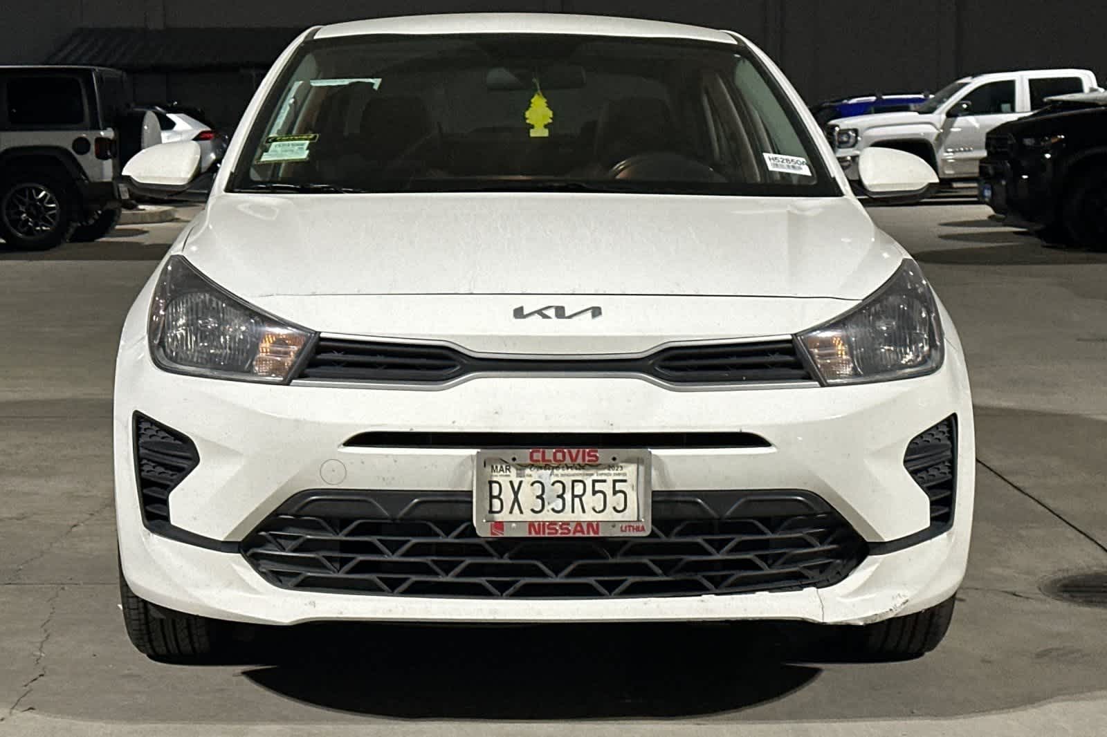 Thumbnail: 2023 Kia Rio - 11