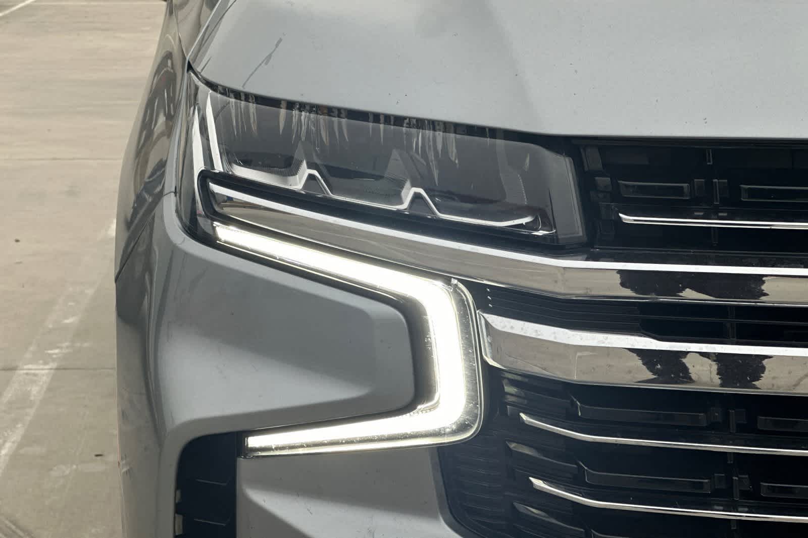 Thumbnail: 2023 Chevrolet Suburban - 34