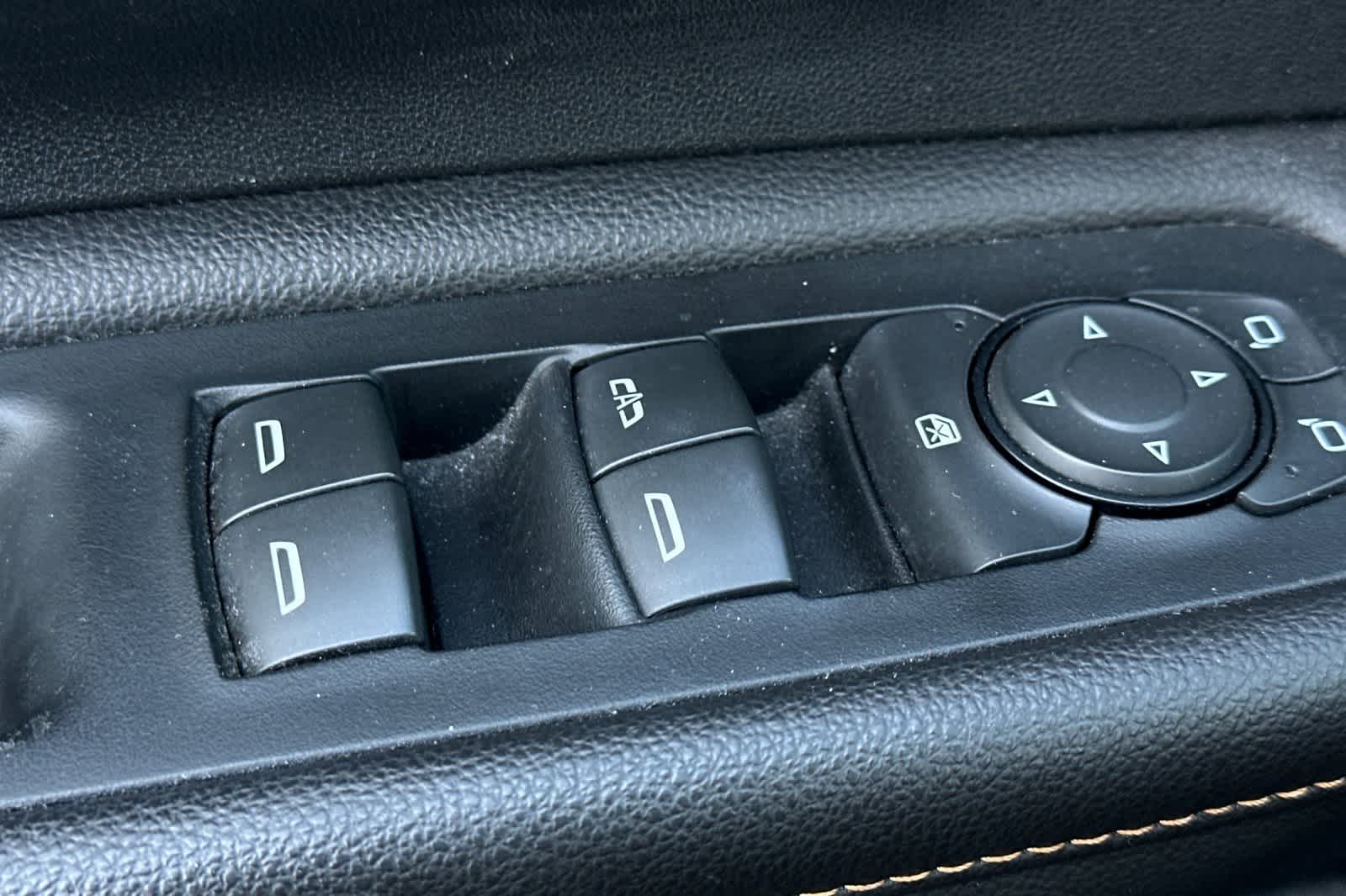 Thumbnail: 2018 GMC Terrain - 14