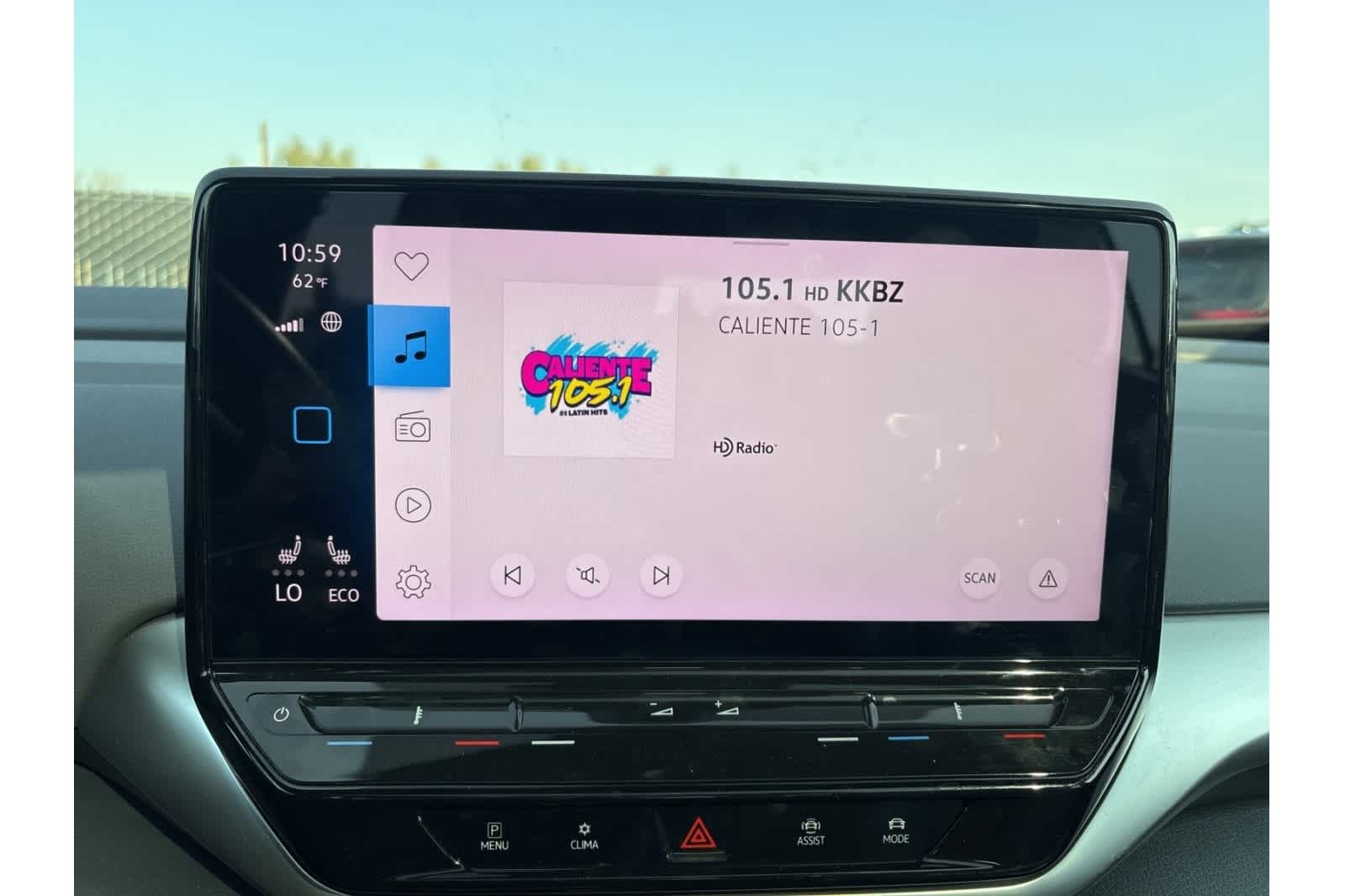 Thumbnail: 2022 Volkswagen ID.4 - 16