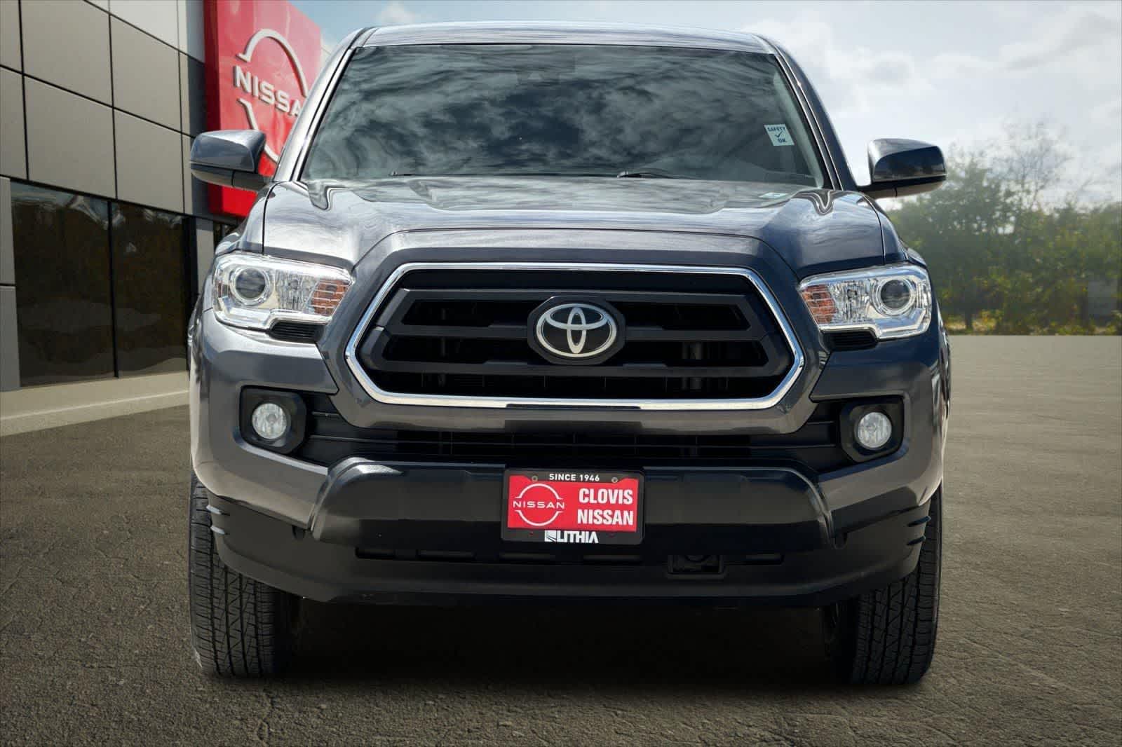 Thumbnail: 2021 Toyota Tacoma - 11