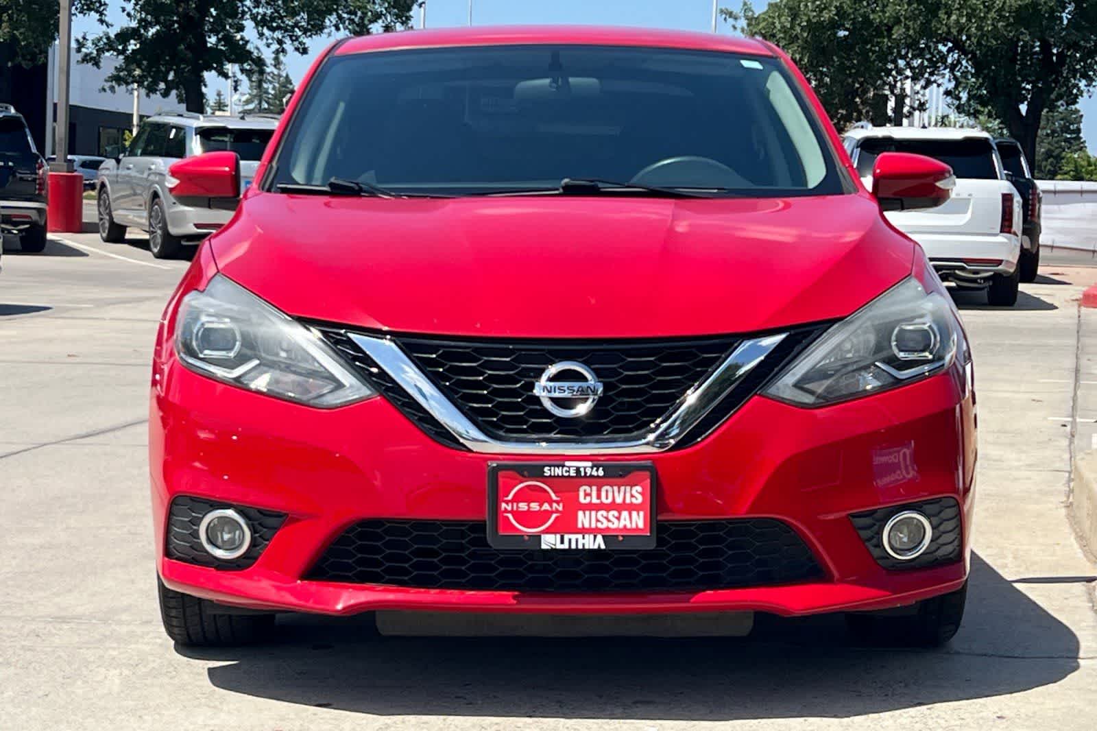 Thumbnail: 2016 Nissan Sentra - 11