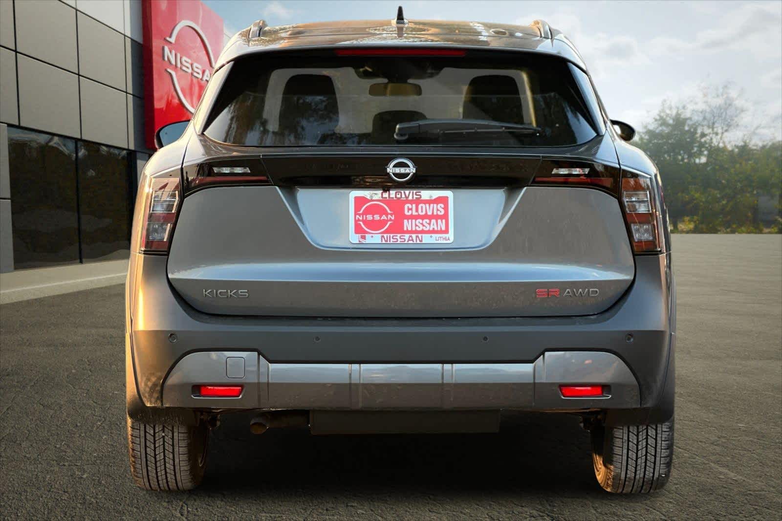 Thumbnail: 2026 Nissan Kicks - 8