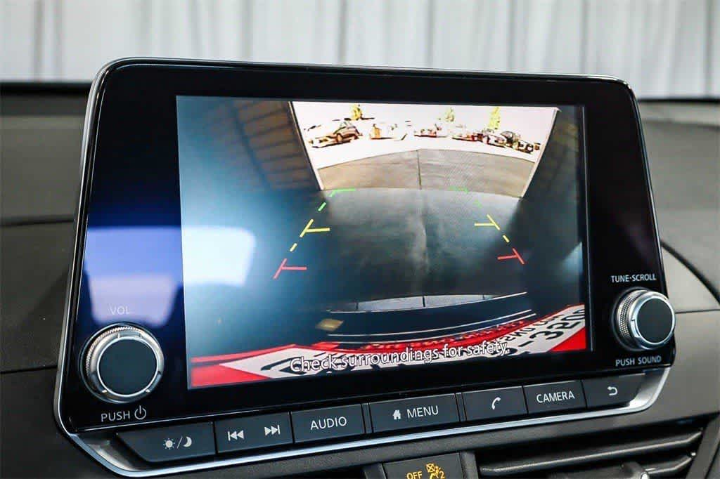 Thumbnail: 2025 Nissan Altima - 24