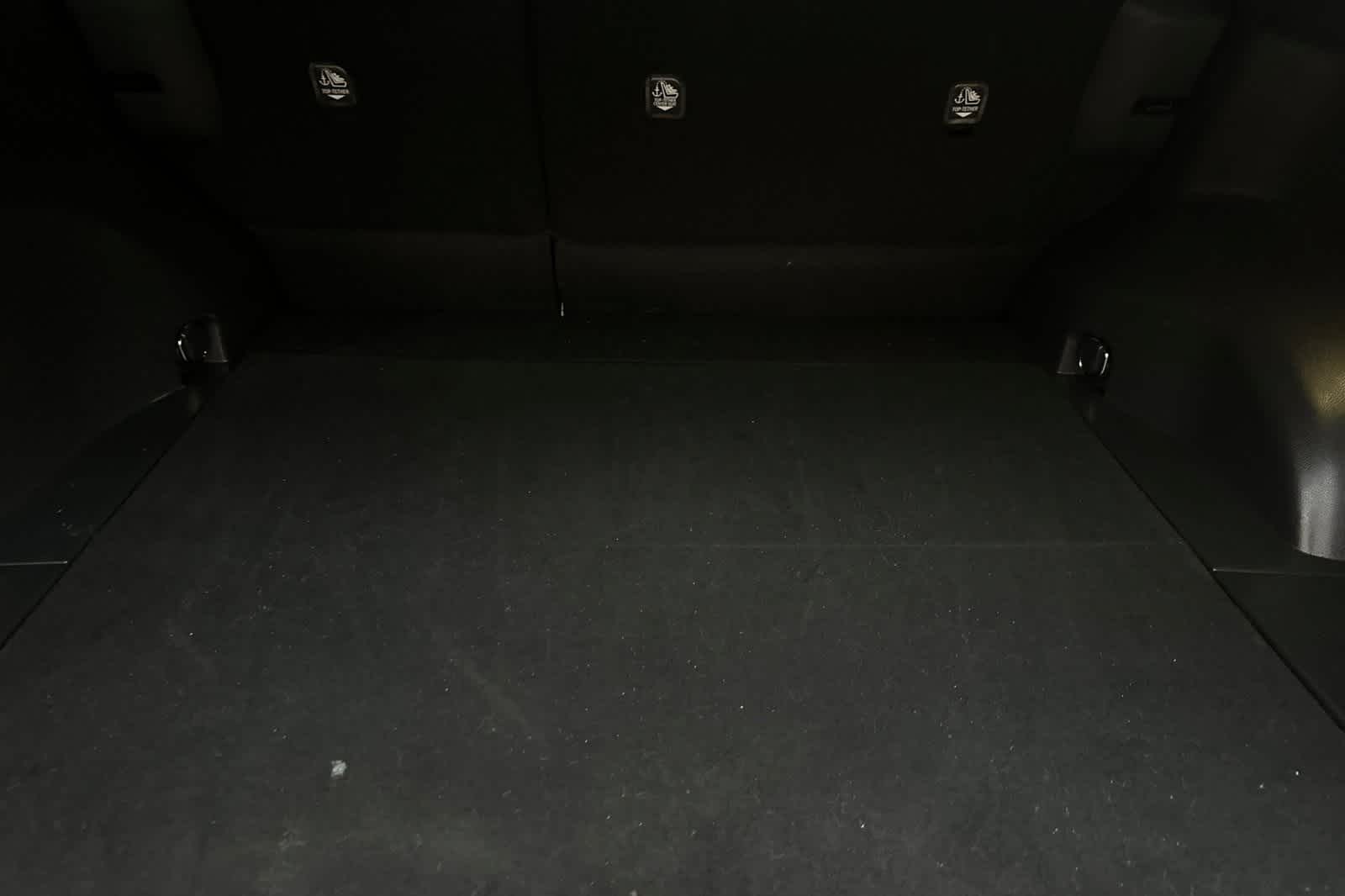 Thumbnail: 2025 Toyota RAV4 - 18