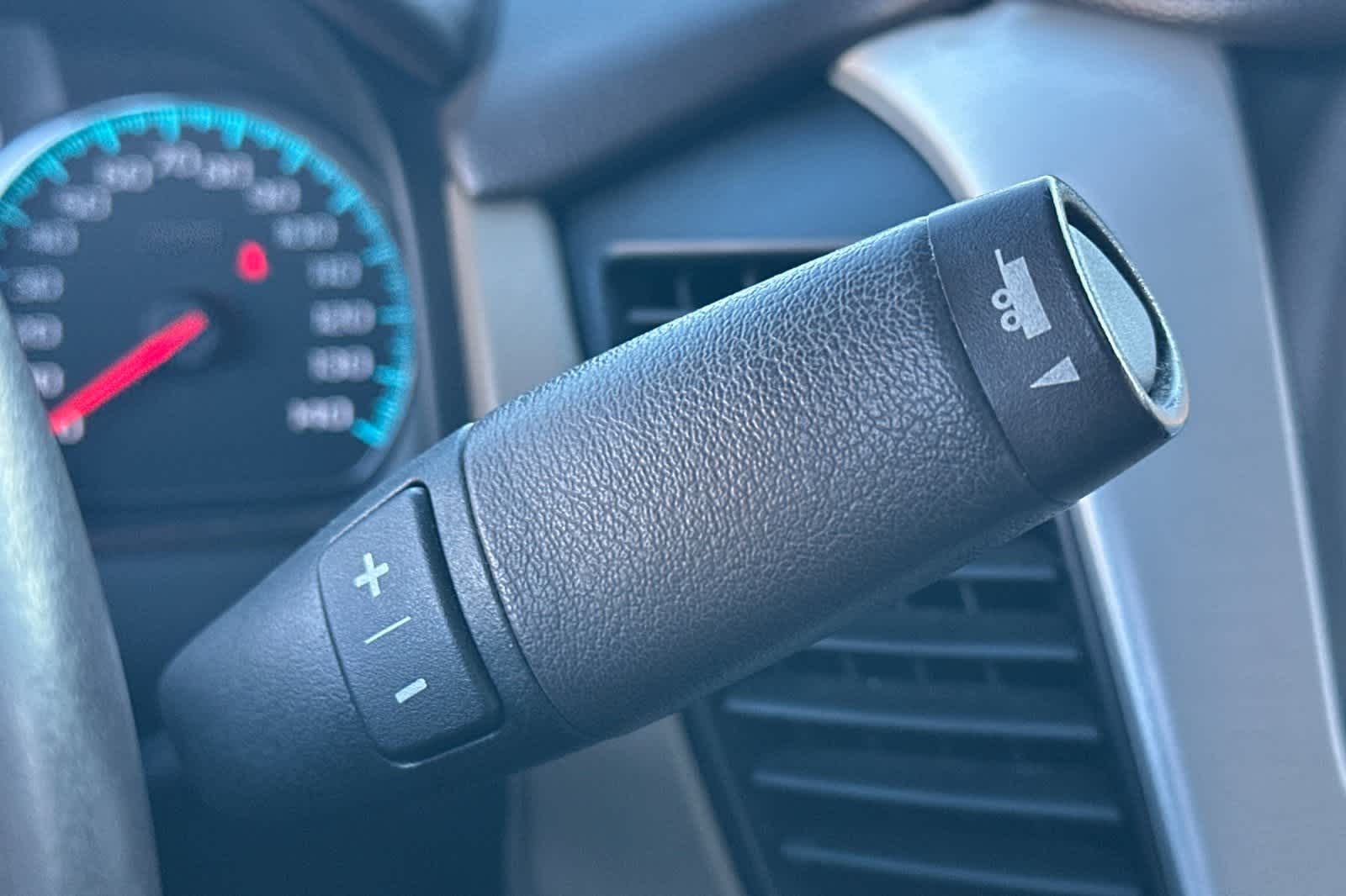 Thumbnail: 2017 GMC Yukon - 26