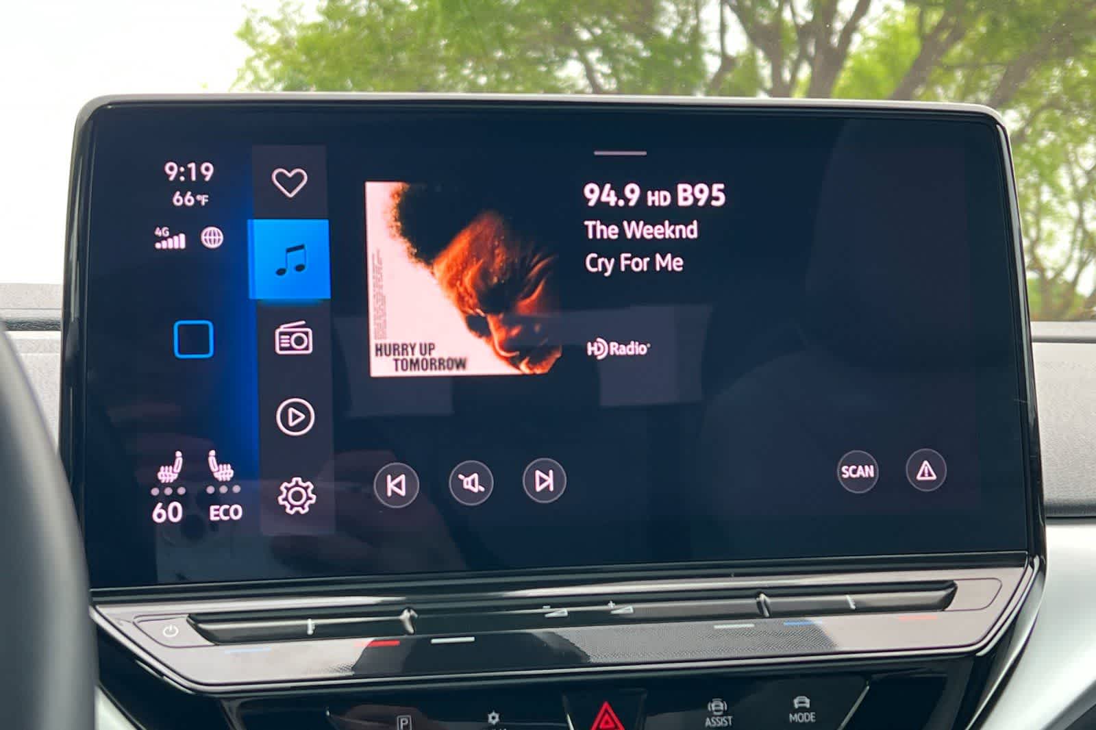 Thumbnail: 2022 Volkswagen ID.4 - 22