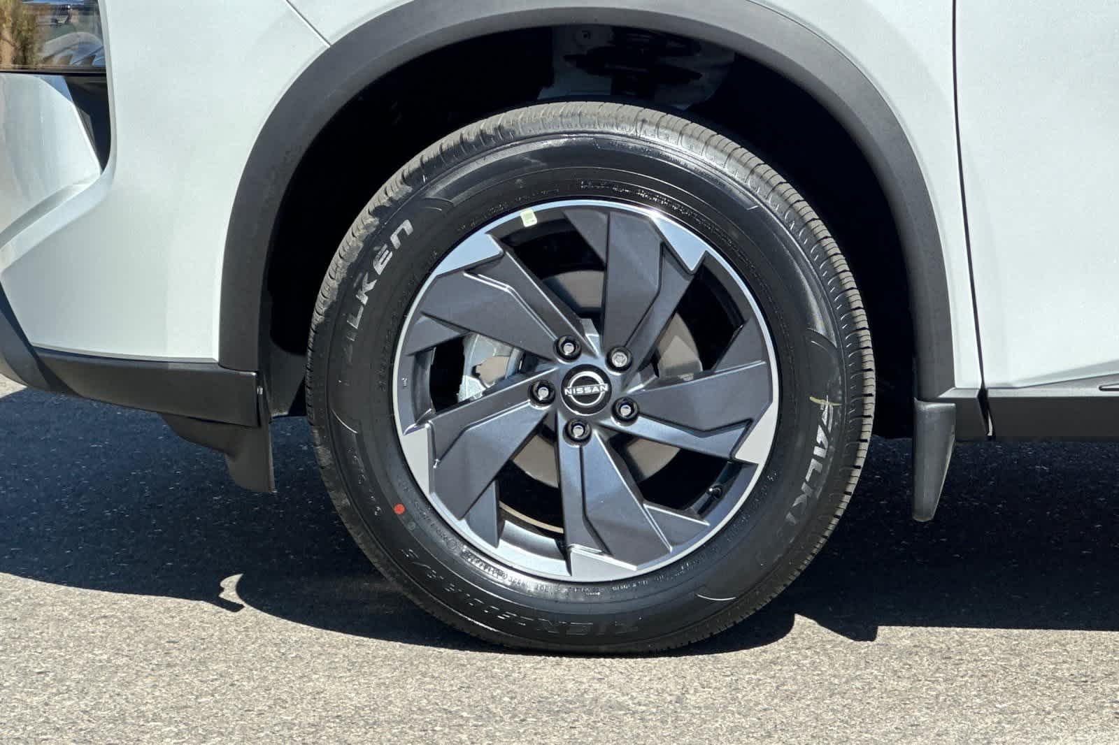 Thumbnail: 2026 Nissan Rogue - 33