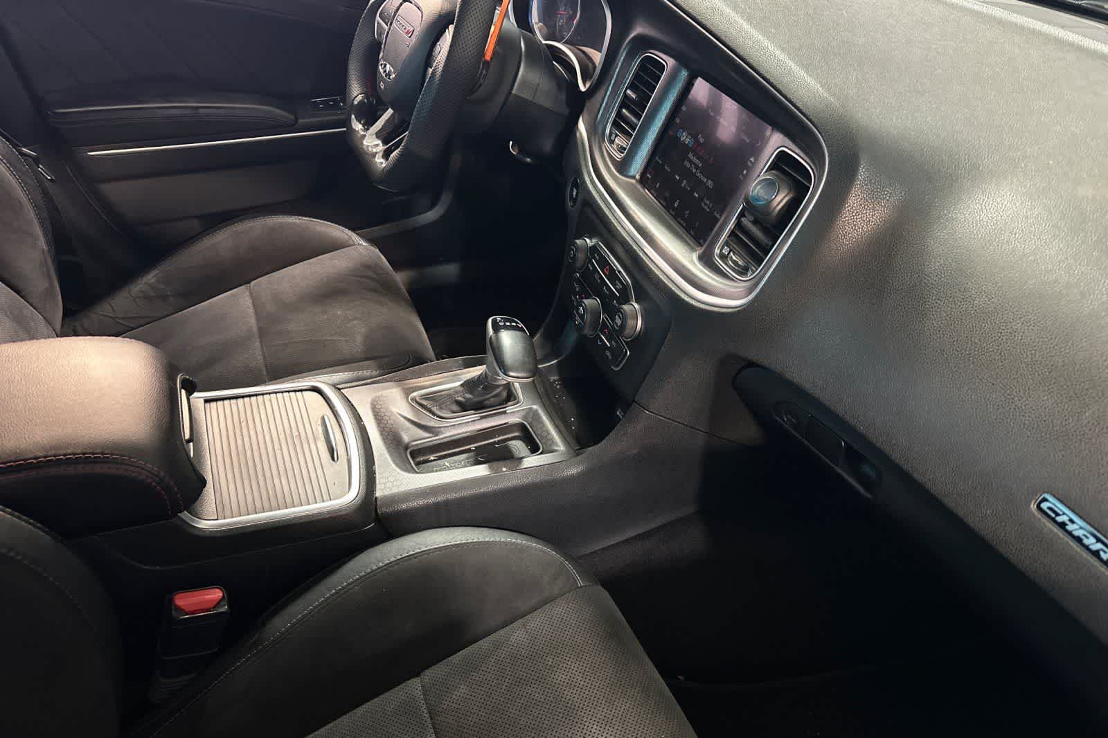 Thumbnail: 2018 Dodge Charger - 17