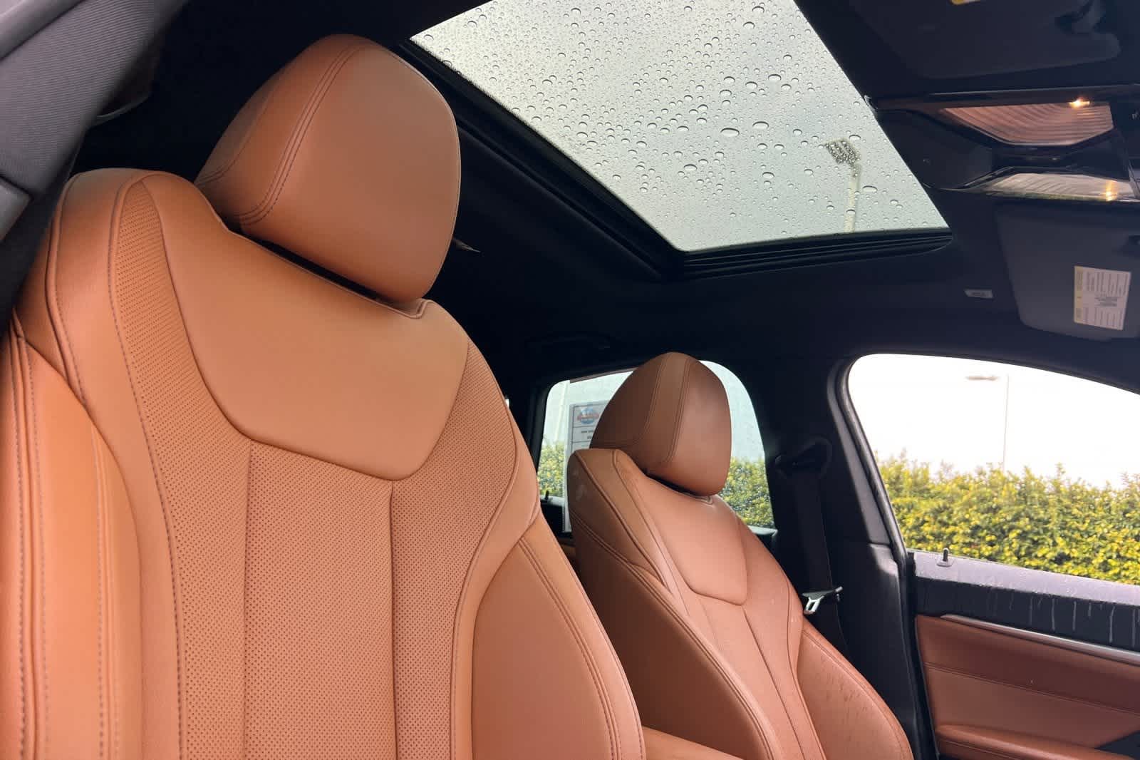 Thumbnail: 2023 BMW i4 - 19