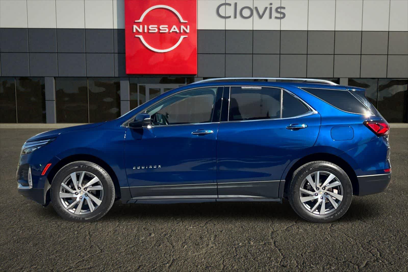 Thumbnail: 2022 Chevrolet Equinox - 6