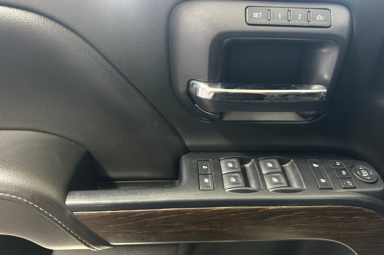 Thumbnail: 2019 GMC Sierra 3500 - 15