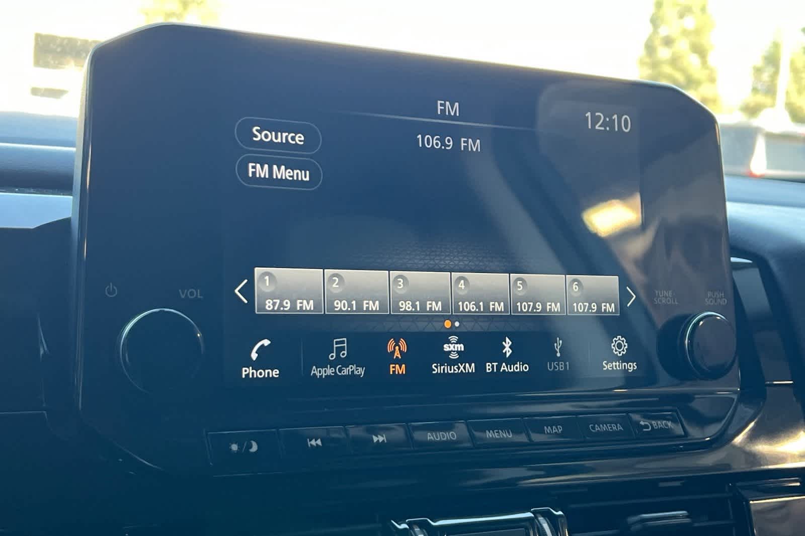 Thumbnail: 2023 Nissan Pathfinder - 19