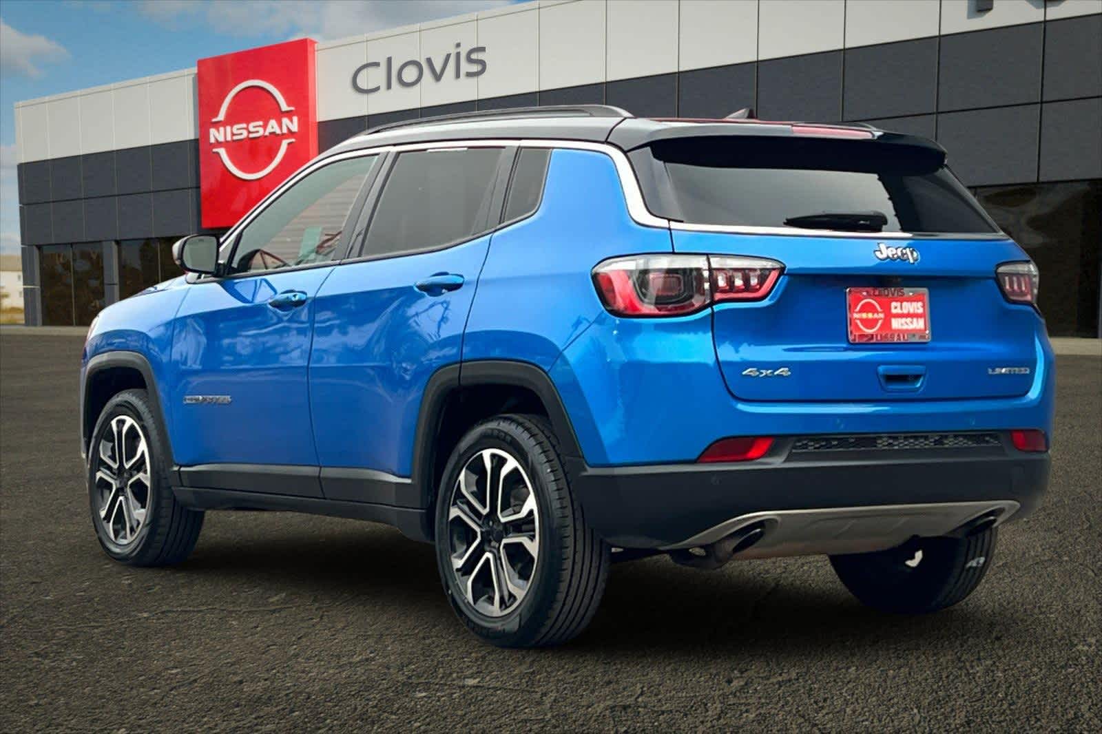 Thumbnail: 2023 Jeep Compass - 7