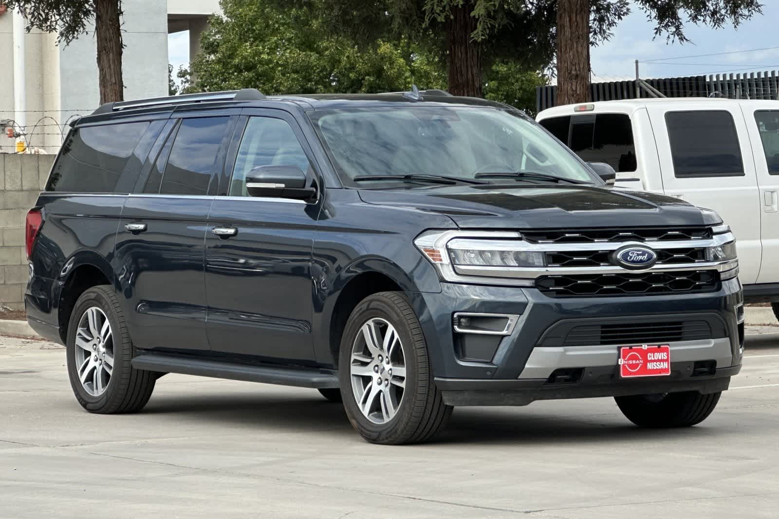Thumbnail: 2023 Ford Expedition MAX - 10
