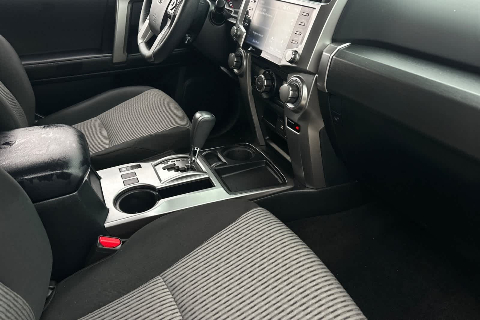 Thumbnail: 2024 Toyota 4Runner - 17