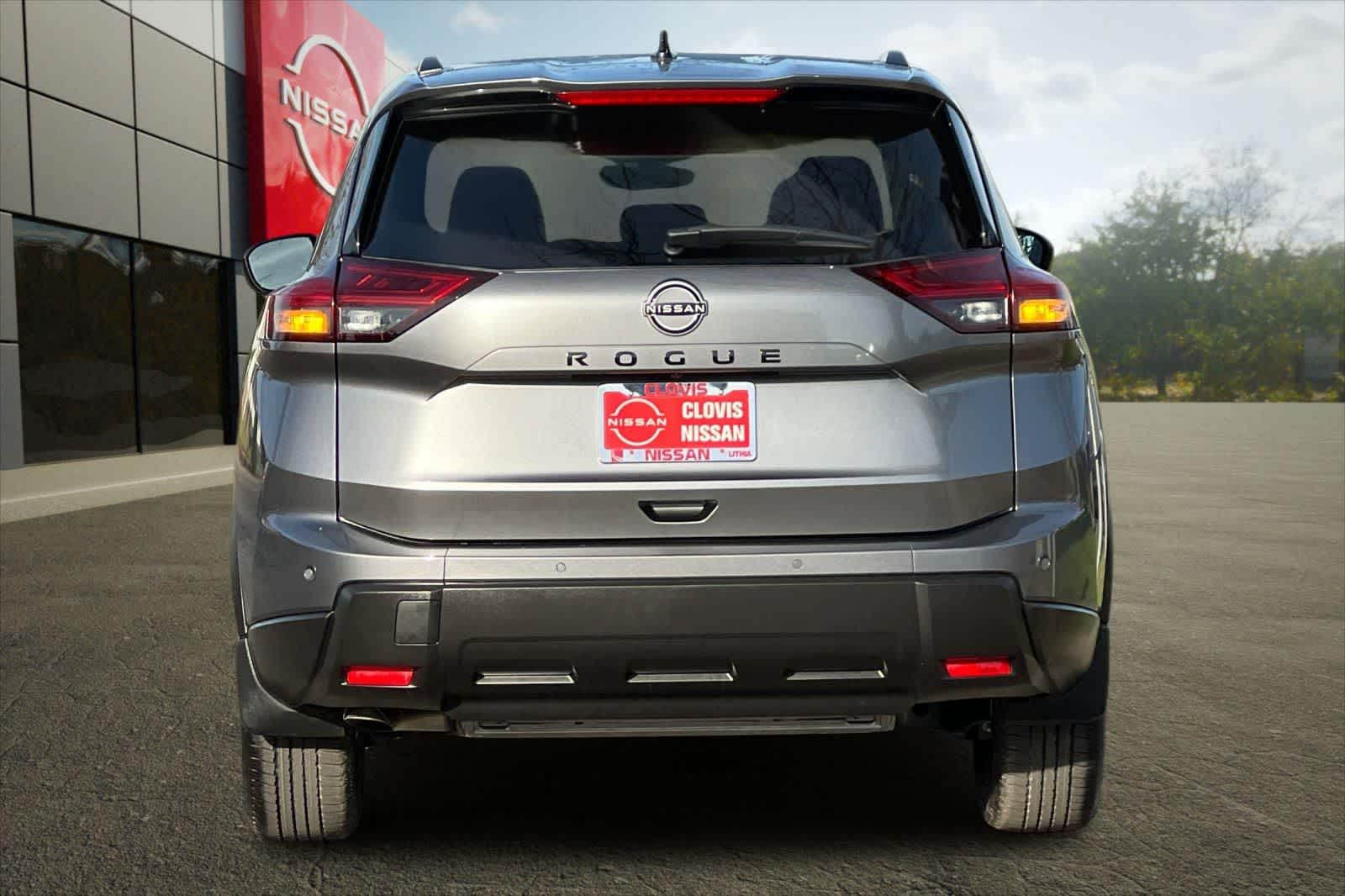 Thumbnail: 2026 Nissan Rogue - 8