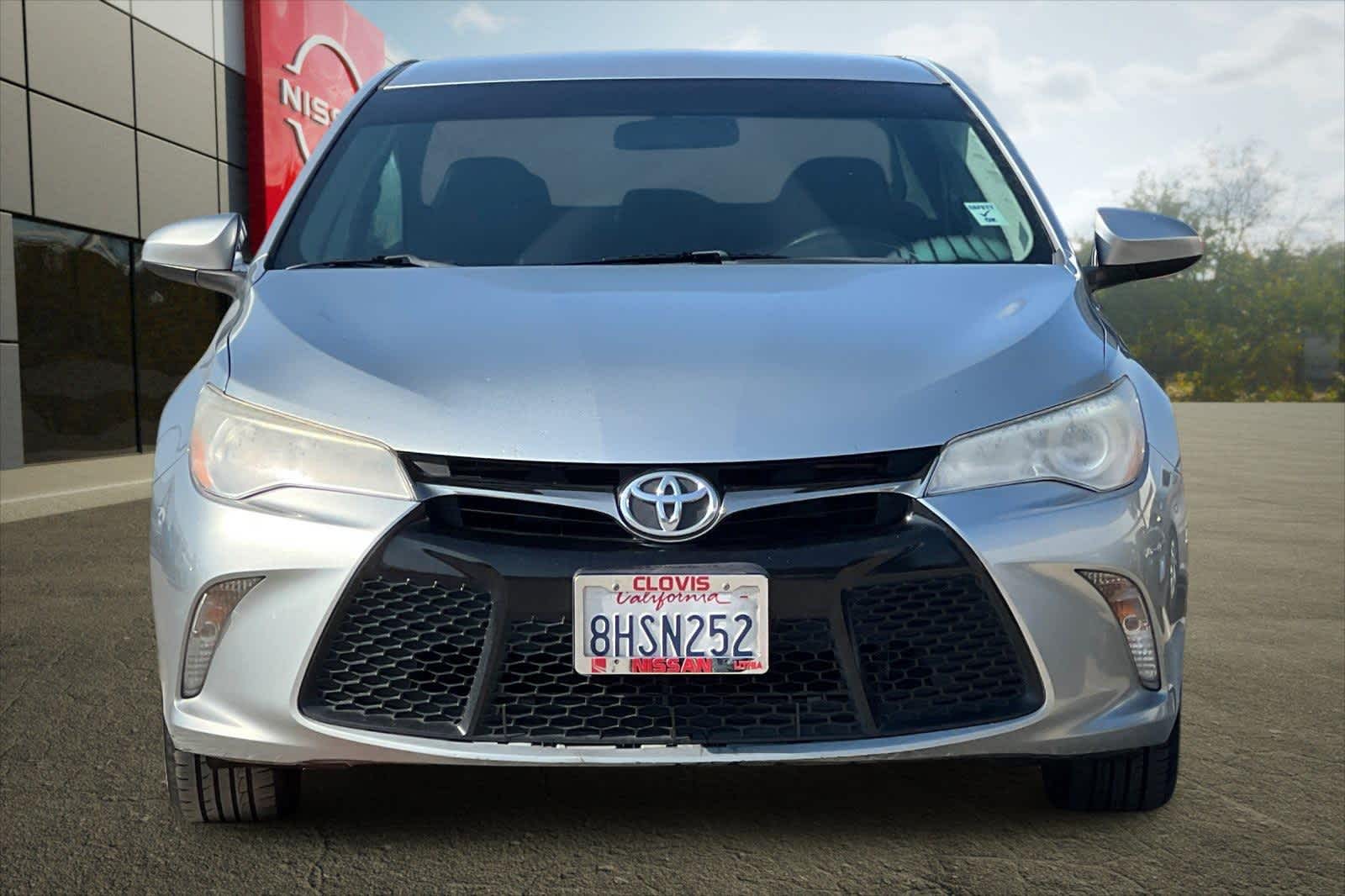 Thumbnail: 2016 Toyota Camry - 11