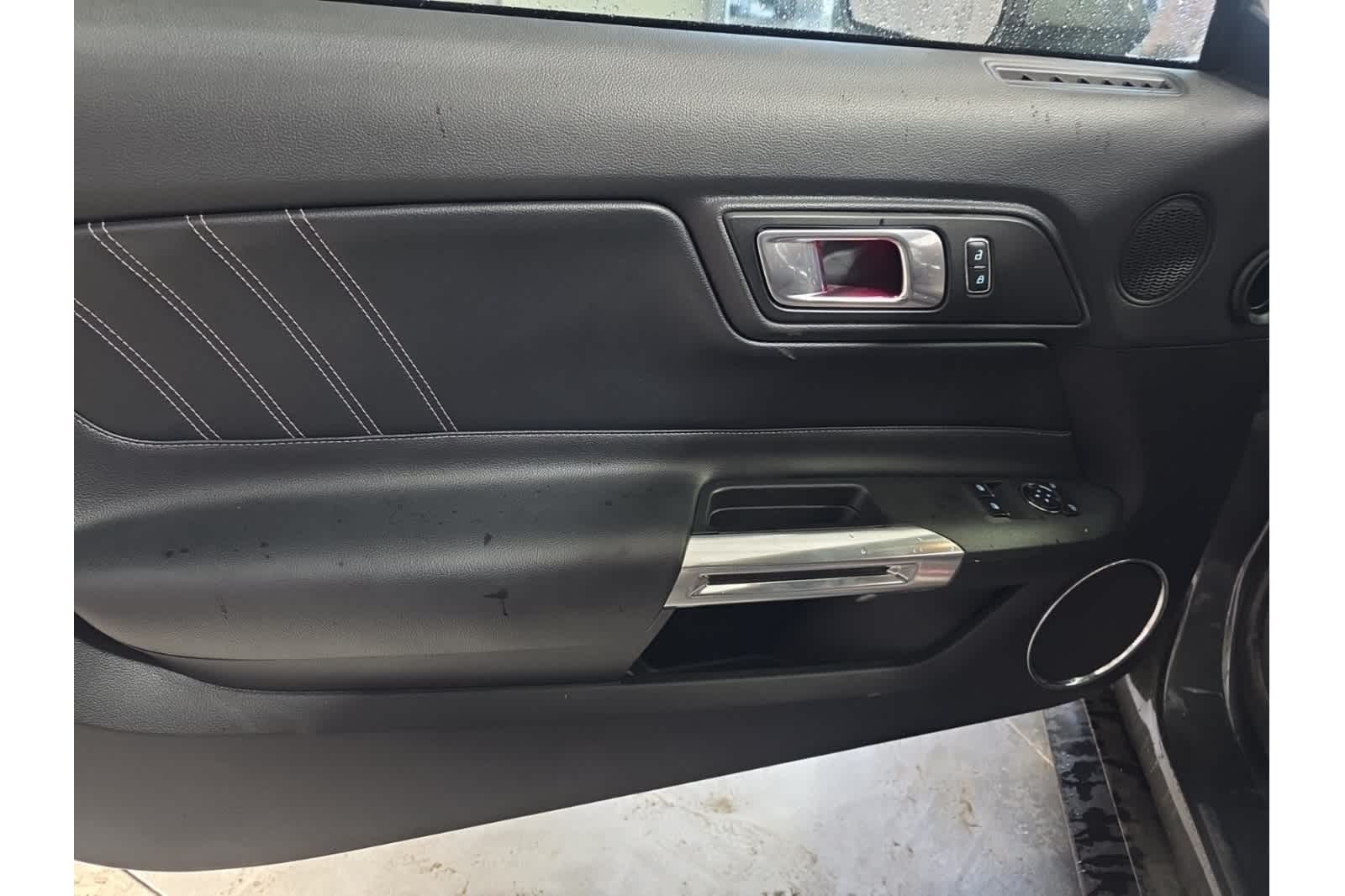 Thumbnail: 2019 Ford Mustang - 17