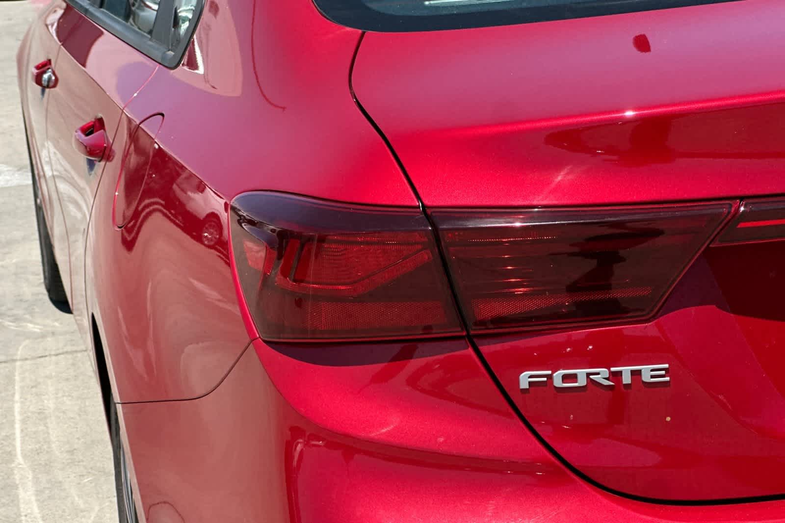 Thumbnail: 2023 Kia Forte - 13